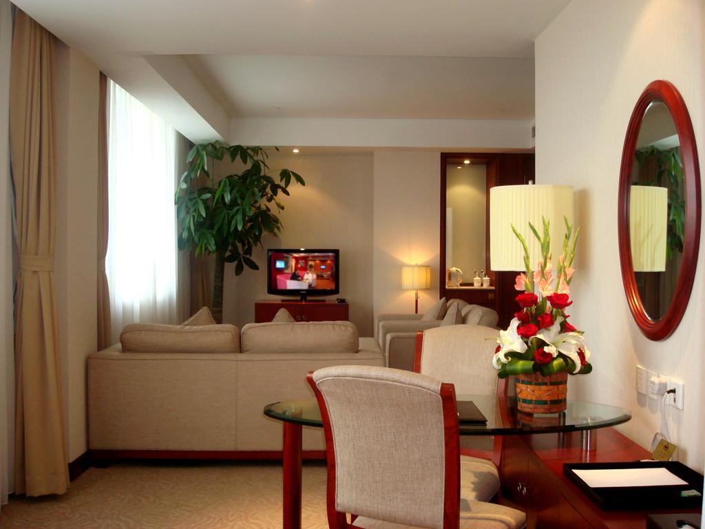 Kingswell Hotel Tongji Shanghai Exterior photo